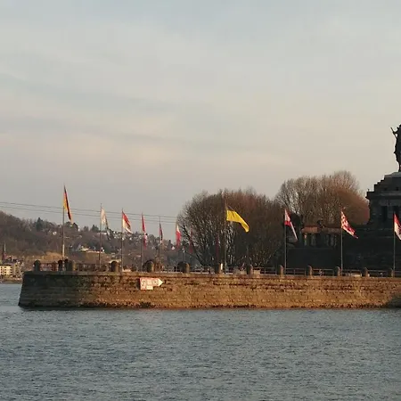 Rheinblick 3 *