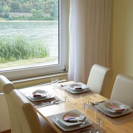 דירה Rheinblick 3